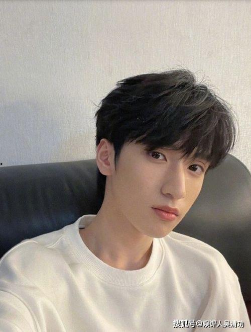 严浩翔最新爆料知乎文章,揭秘娱乐圈背后的真相与内幕