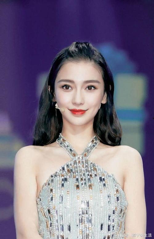 杨颖娱乐圈爆料,揭秘明星背后的真实故事  第3张